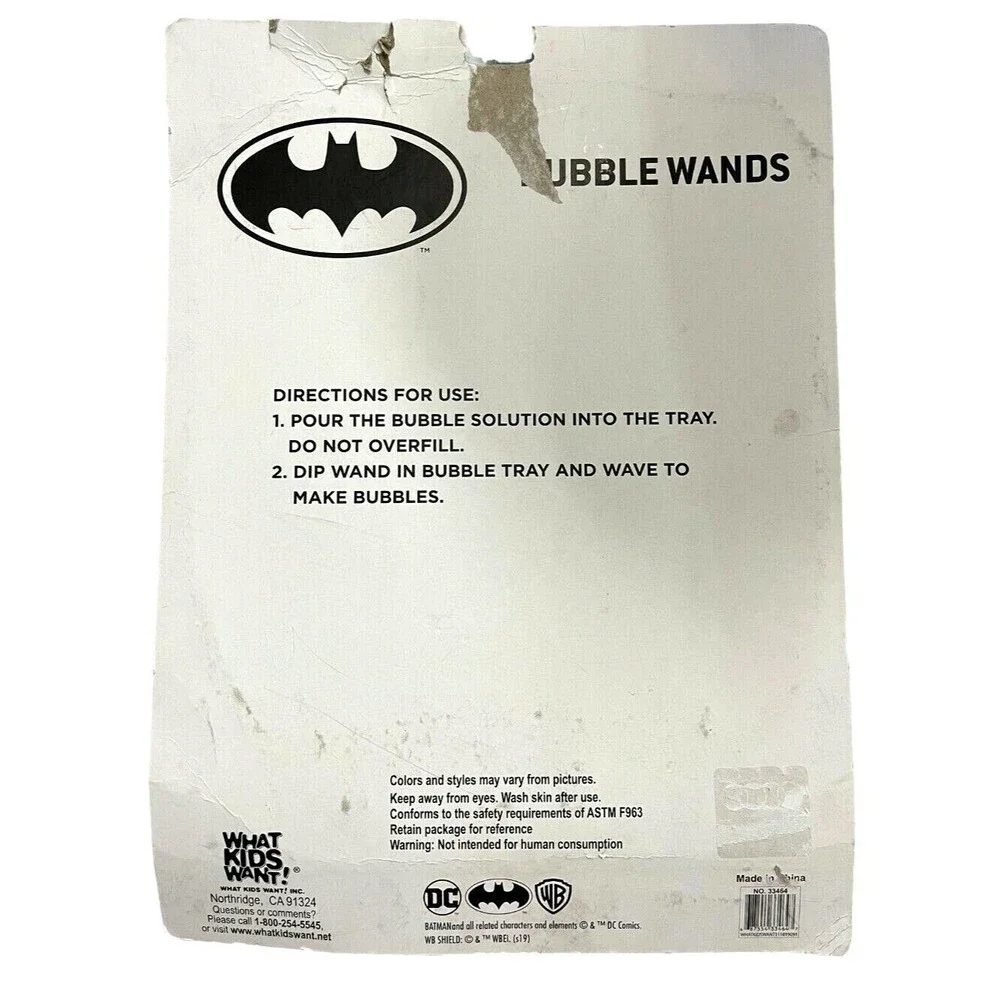 BATMAN Bubble Wands - 2 Wands! 2 Trays! 2 Bubble Bottles, Age 3+